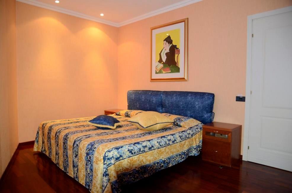 River Palace Hotel Atyraū Rom bilde